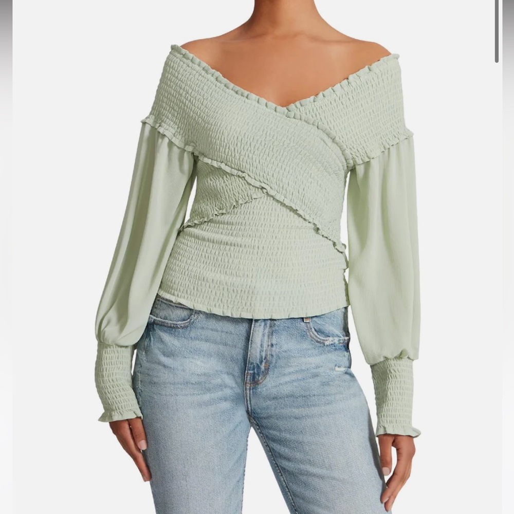 BB Dakota by Steve Madden Womens Smock and Fire Smocked Off the Shoulder Blouse